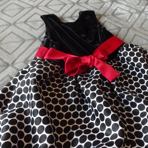 Cherokee "BLACK VELVET w/POLKA DOT SATIN" Dress, Girls Size 6 (EUC) - Picture 4 of 5